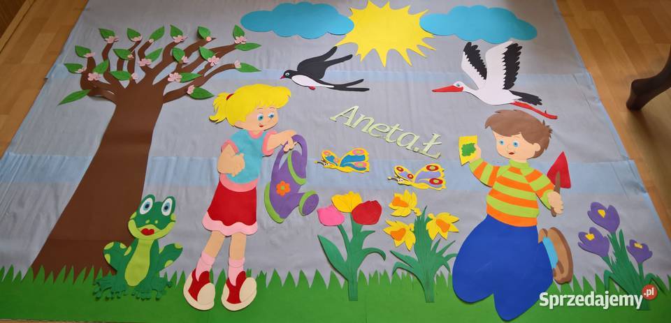 Dekoracje wiosenne wielkoformatowe z brystolu Ryki sprzedam