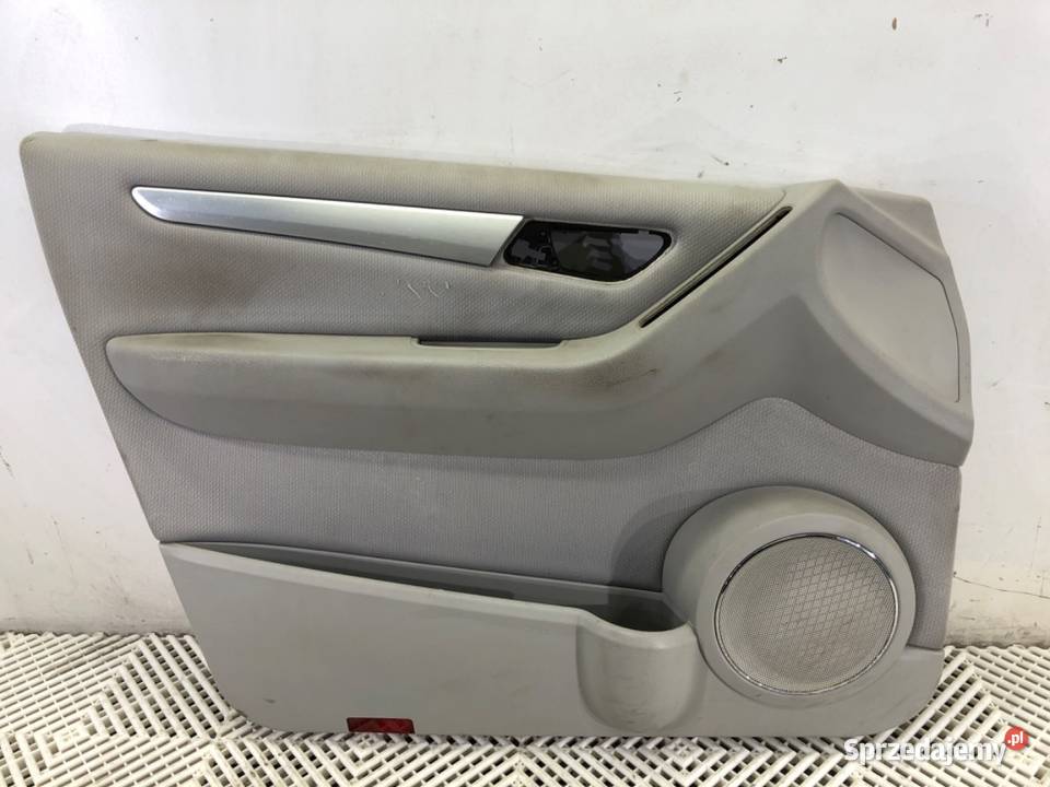 BOCZEK DRZWI LEWY PRZÓD MERCEDES W245 Hatchback sprzedam