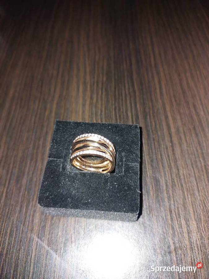 Zlory Pierścionek z zcyrkoniami pandora rozmiar