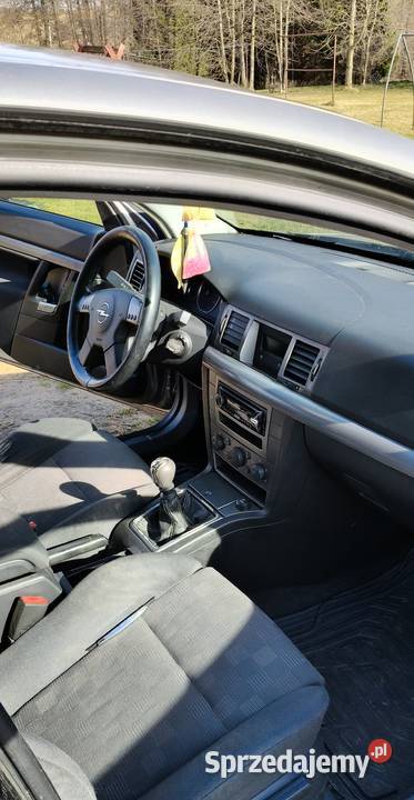 Opel Vectra Lubań