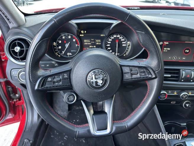 ALFA ROMEO GIULIA 2021 199500 ccm 200 benzyna Warszawa