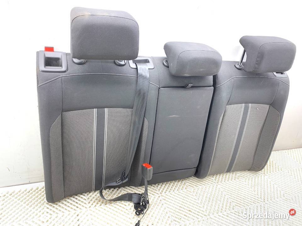 KANAPA DRUGI RZĄD VW TROC Crossover FOTEL