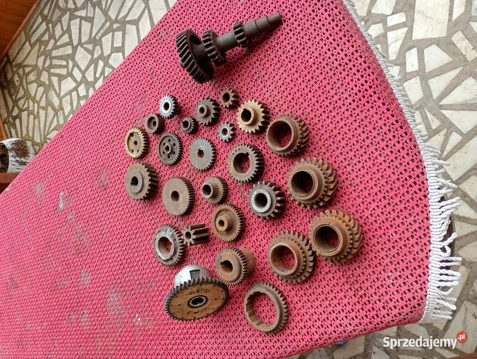 Koła zębate różne z czasów PRLu Pozostałe Żywiec