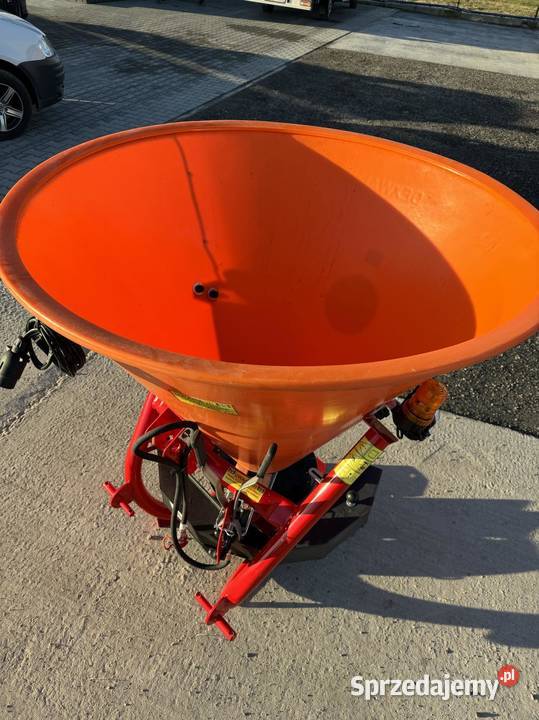 Piaskarkosolarka firmy Dexwal Transport cała Starogard Gdański