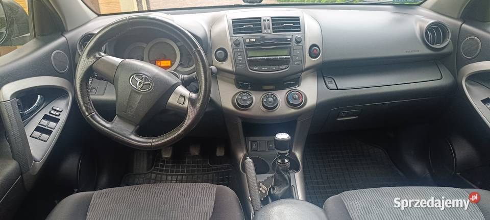 Toyota RAV4 20 benzyna 2000cm3 Lipno