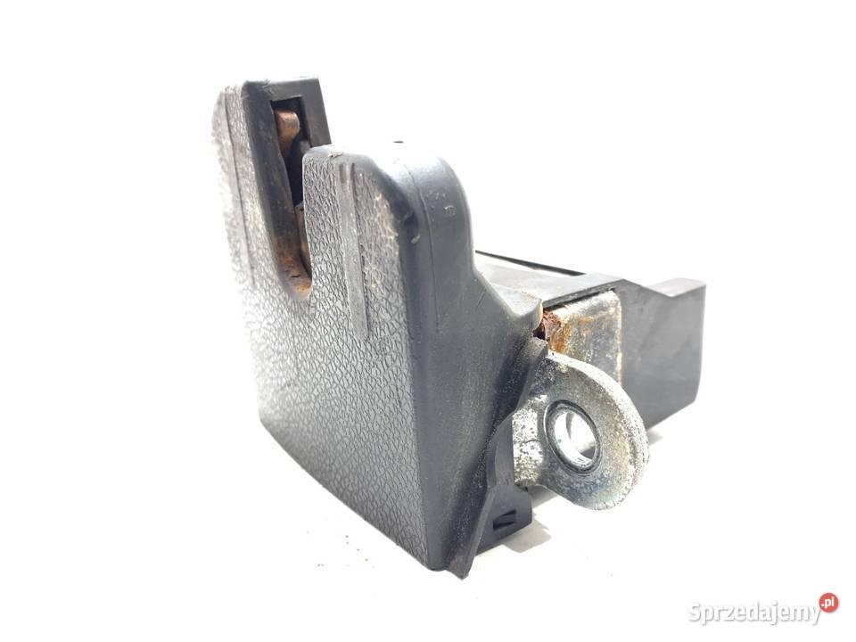 ZAMEK KLAPY TYŁ VW GOLF V Hatchback 0310 osobowe podkarpackie