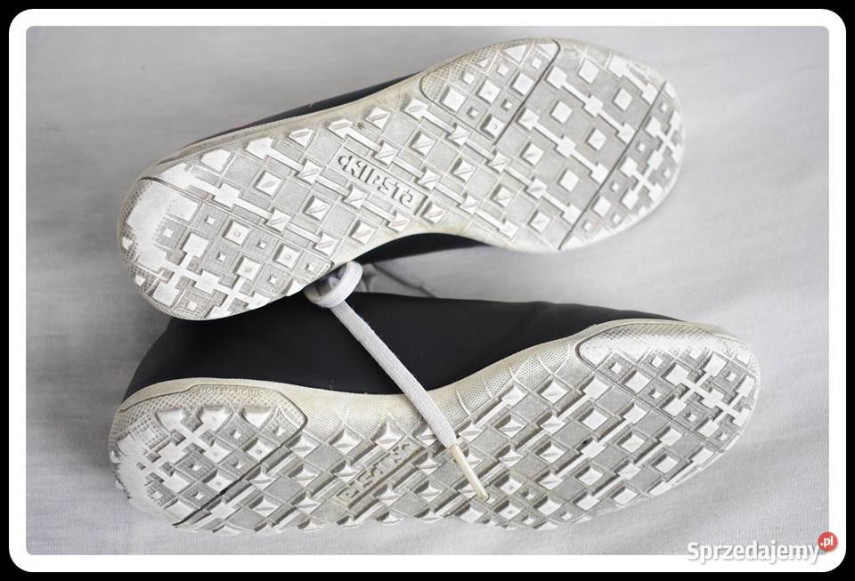 Sportowe buty KIPSTA halówki rozmiar 31 wkładka 19.5cm Sportowe Warszawa sprzedam