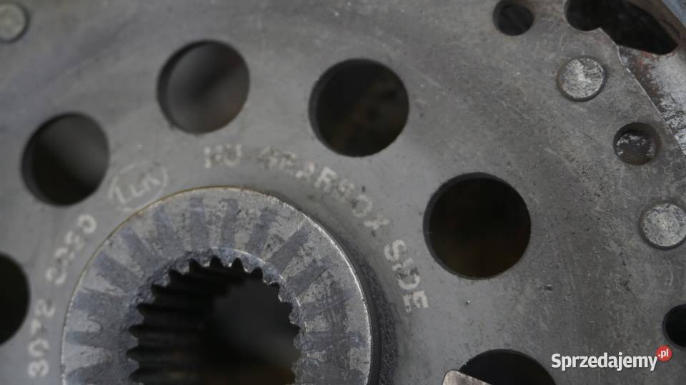 C30 C70 V50 S40 20 D4 13r 177 D5204T sprzeglo