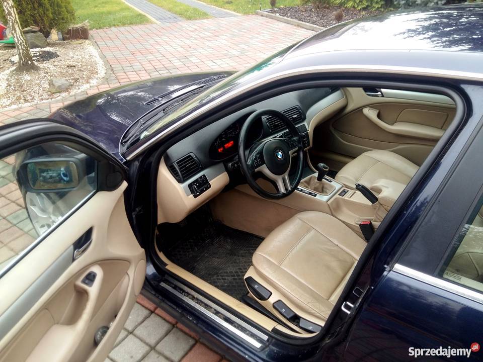 E46 Lift 30d 184 Manual Touring 17 Jasne skóry poduszka powietrzna Gołębiewo