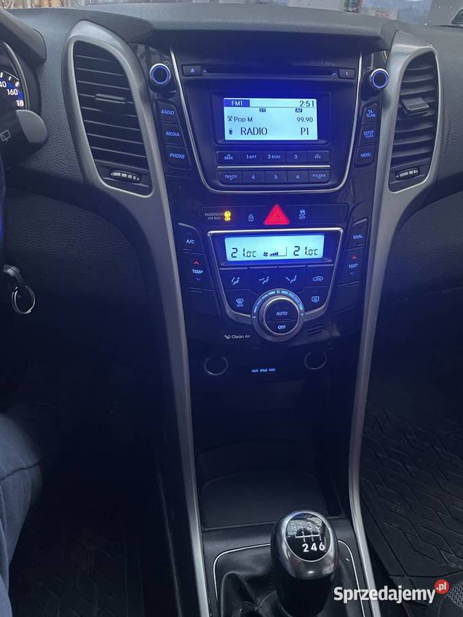 Hyundai i30 16 benzyna 135 Kombi sprzedam