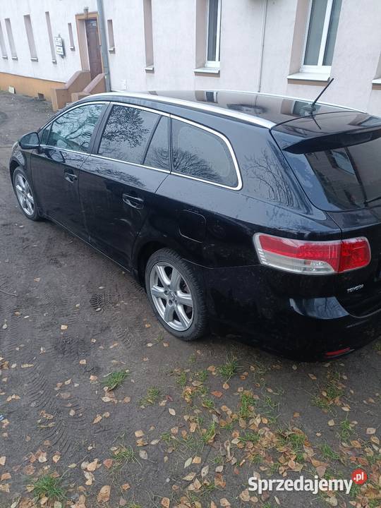 Toyota Avensis T27 2009 manualna Świedziebnia sprzedam