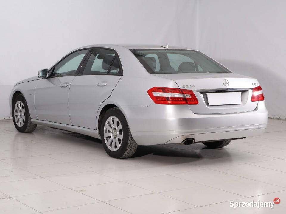 Mercedes E E 200 Piaseczno sprzedam