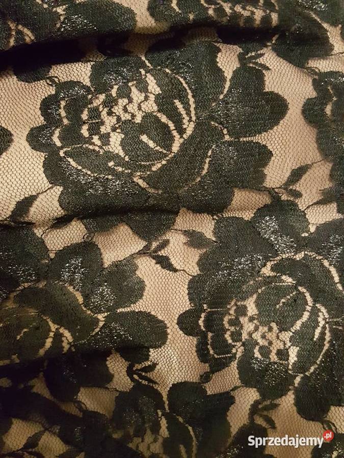 Sukienka koronkowa Beata CUPRIAK czarna koronka Złotniki