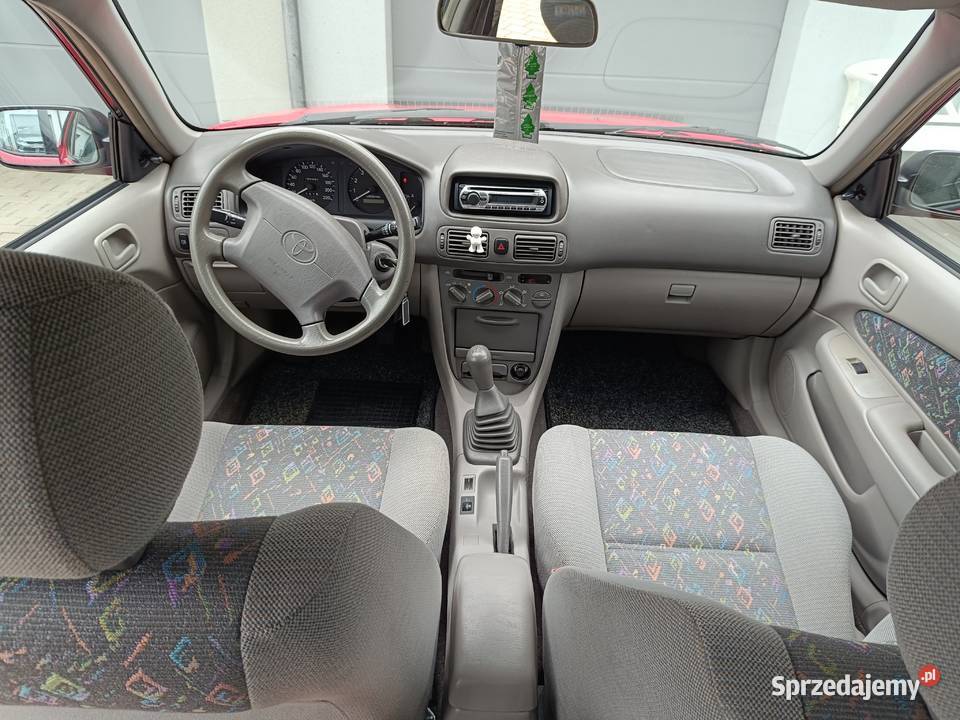 Sprzedam Toyota Corolla niski przebieg 105 500 Corolla Szczecin