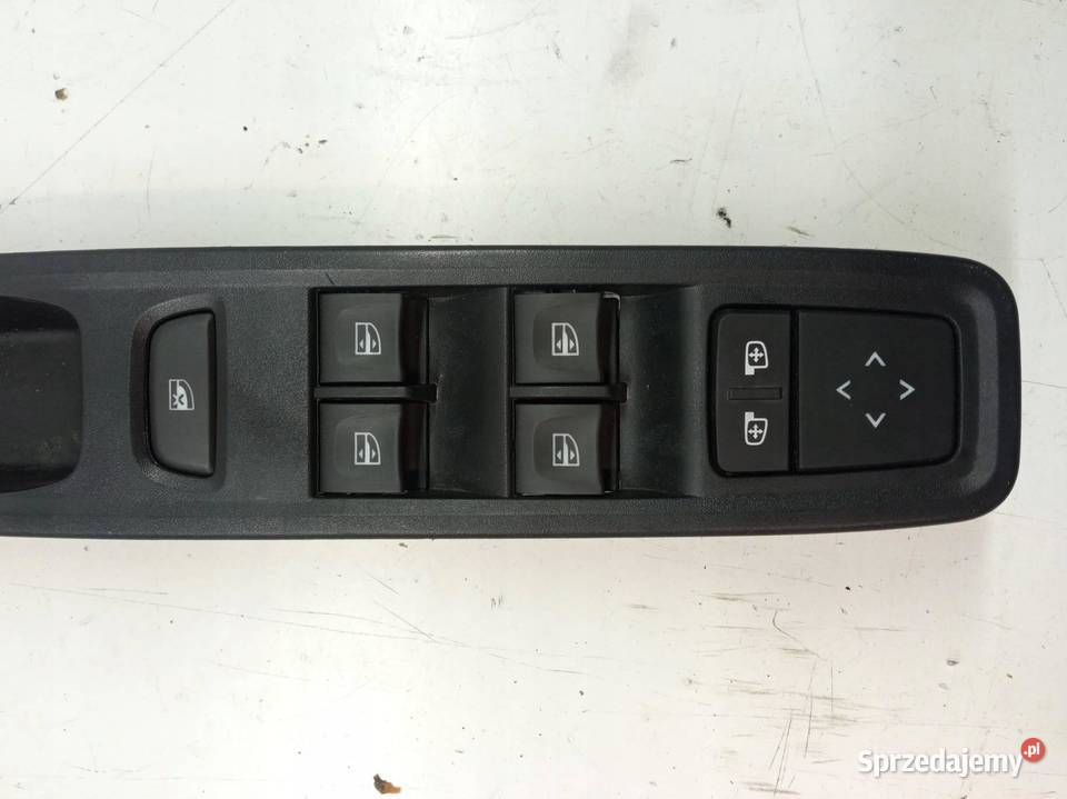 PRZEŁĄCZNIK SZYB LEWY PRZÓD 809611146R Dacia świętokrzyskie sprzedam