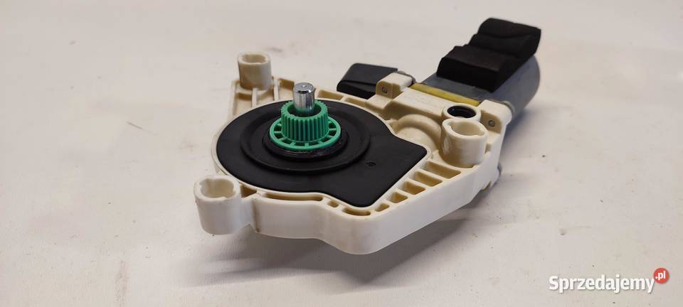 MERCEDES X117 CLA SILNICZEK SZYBY LEWY TYŁ dolnośląskie