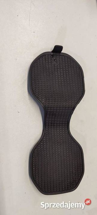 VOLVO XC40 WKŁADY MATY TUNELU 31469125 31469104 osobowe