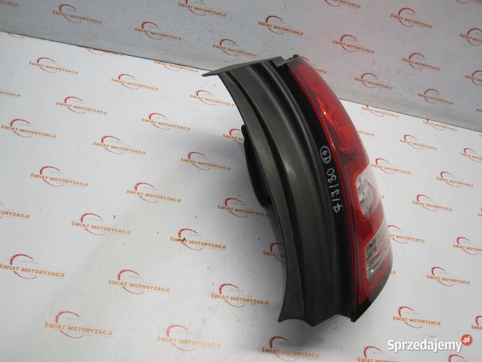 CITROEN C3 II 14 HDI 12r lampa prawa tył osobowe świętokrzyskie