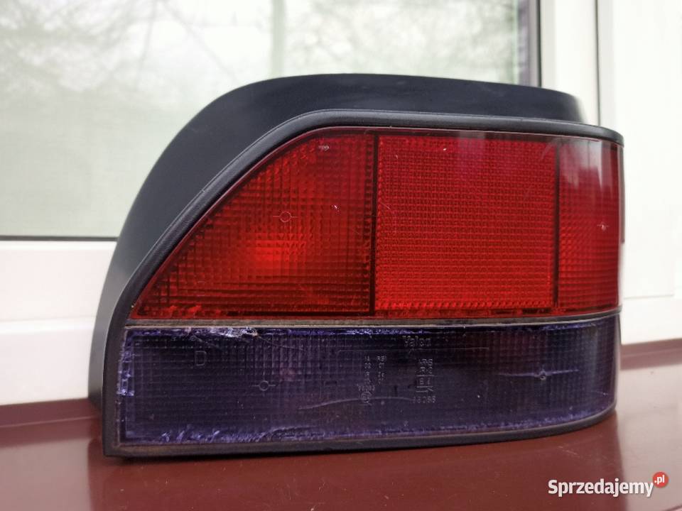 Renault Clio 1 I lampa tył tylna prawa wkład Sieradz