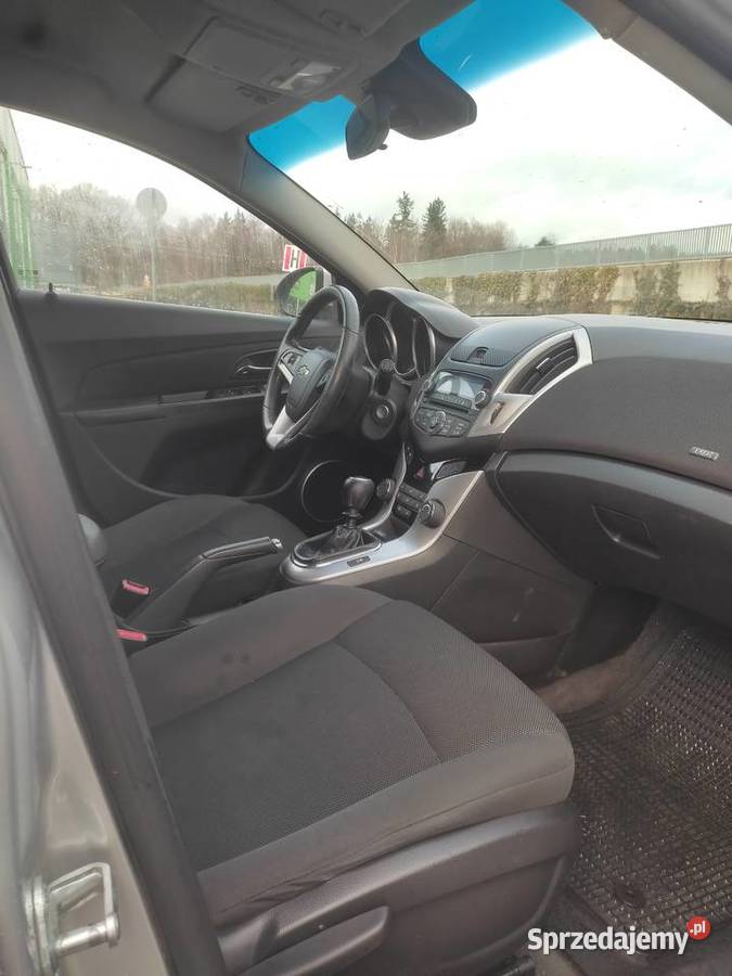 Sprzedam Chevroleta cruzstan napęd benzyna nieuszkodzony Jelenia Góra