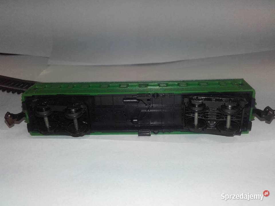 pasażerski wagon czteroosiowy w skali TT Piko Modelarstwo Będzin