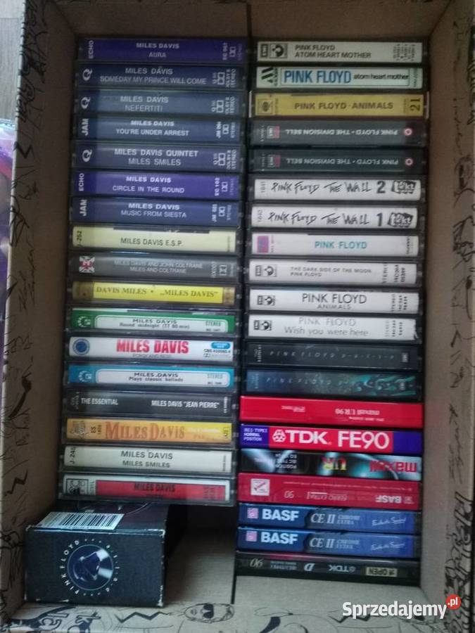 Ponad 100 kaset w trzech pudłach zdjęcia metal sprzedam