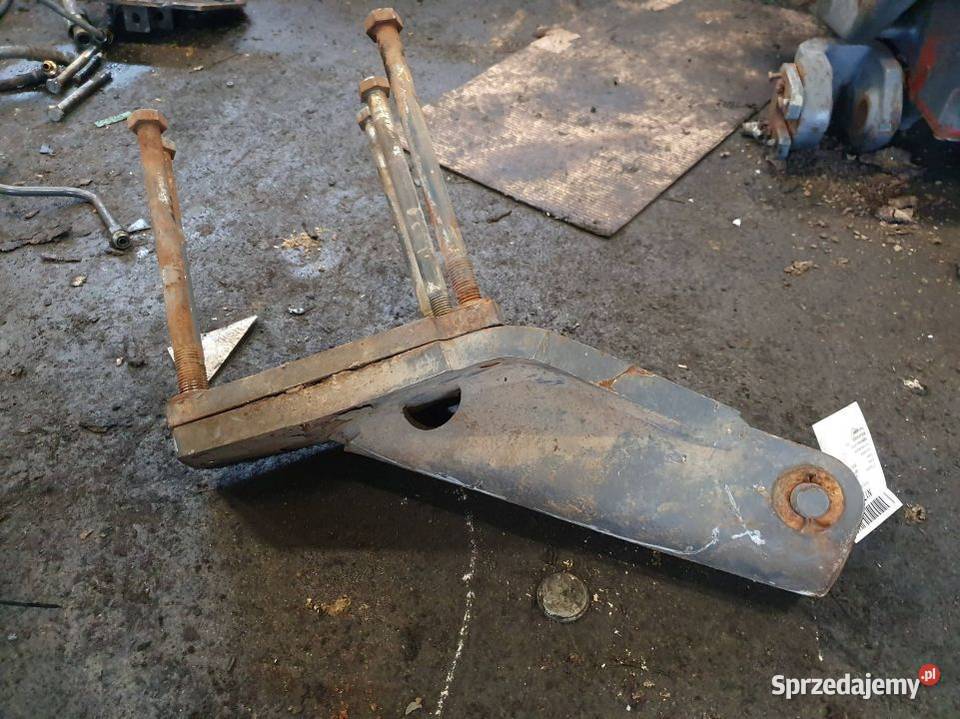 MOCOWANIE TRAKTOR HOLLAND 8870 A PRAWY TYŁ osobowe kujawsko-pomorskie Lipno