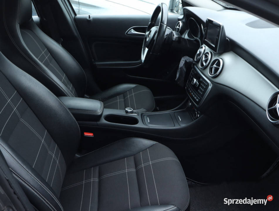 Mercedes GLA GLA 250 4MATIC czujnik zmierzchu mazowieckie Piaseczno