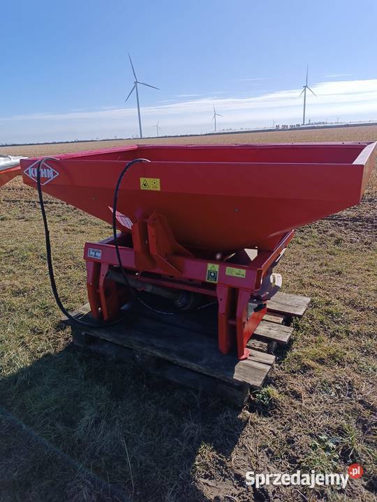 rozsiewacz nawozu Kuhn Rauch MDS 932 r2 Kuhn Borzęciczki