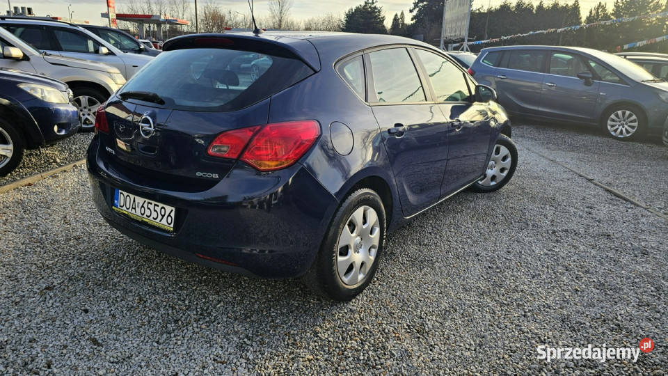 Opel Astra 23 VATLPG 2029r 14 z LPG Super Salon centralny zamek Astra Świdnica