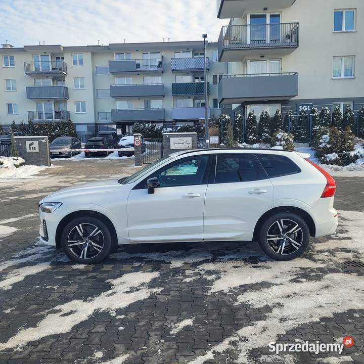 VOLVO XC60 B4 AWD Rdesign mildhybrid FV 23 uszkodzony śląskie Katowice