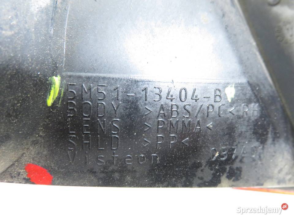 LAMPA PRAWA TYLNA FORD FOCUS II sedan 5M5113404B Części samochodowe