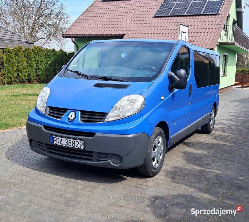 Renault Trafic II 20dci 115 garażowany Przedbórz