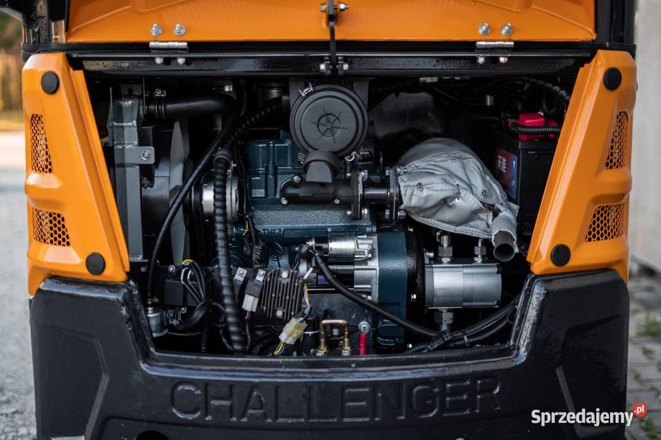 18002000 Minikoparka 18t 2t silnik KUBOTA łódzkie Blok Dobryszyce