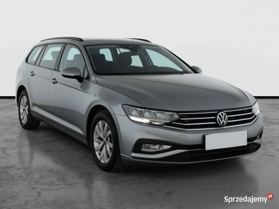 VW Passat 20 TDI Rok produkcji 2021 Katowice