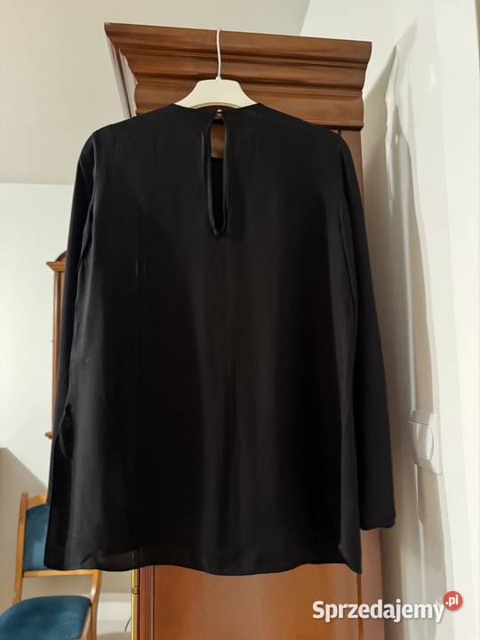 Bluzka damska 34 czarna Massimo Dutti z z dekoltem Odzież damska