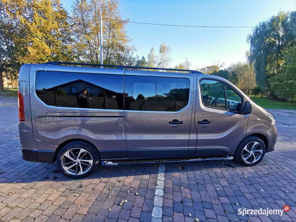 Renault Trafic 16 dCi 145 L2H1 brygadówka 5 tempomat Wołomin sprzedam