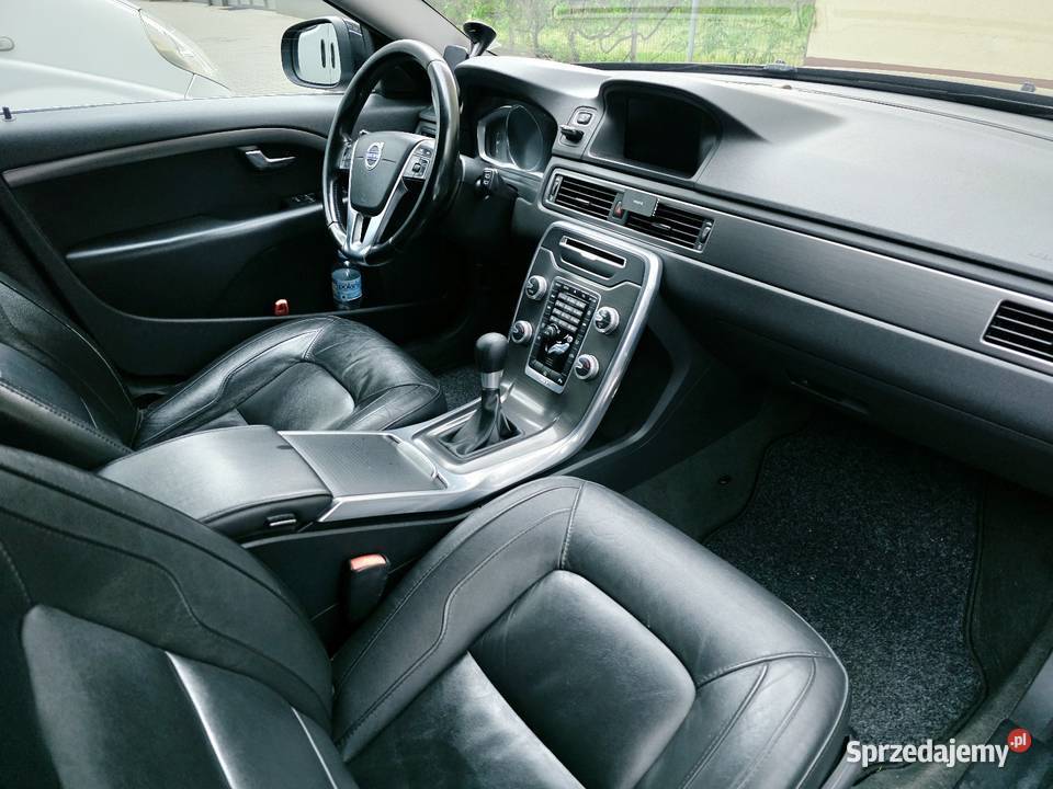 Volvo V70 III 2014r LIFT 20 D3 5 cylindrów stan Warszawa sprzedam