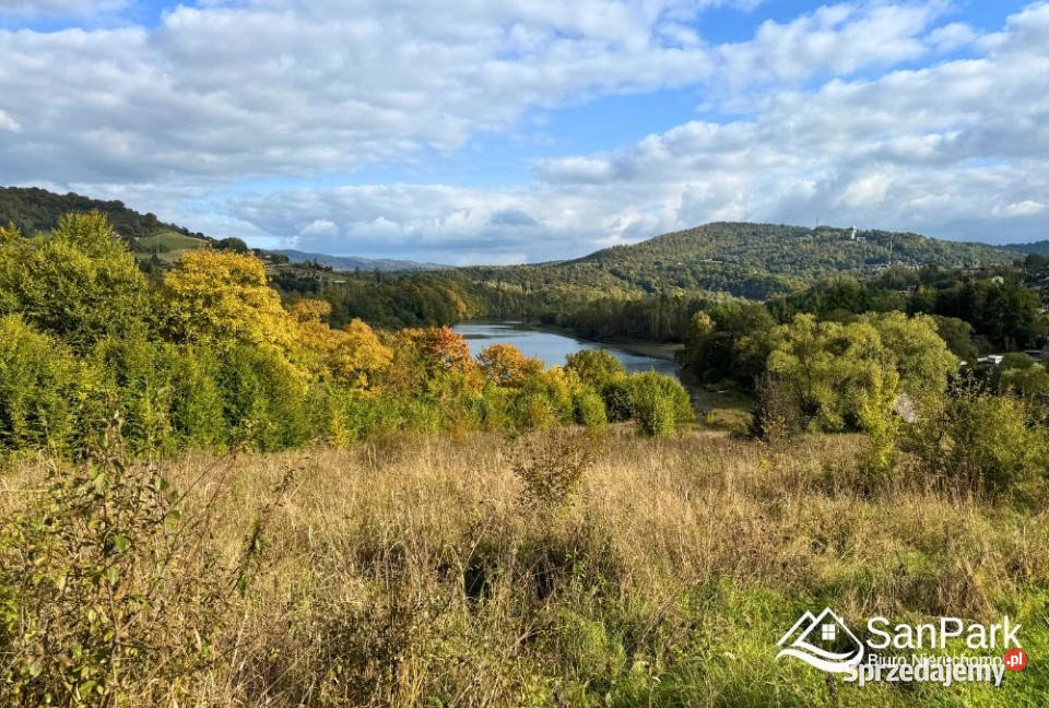 sprzedaży gruntu Solina 2400 metrów