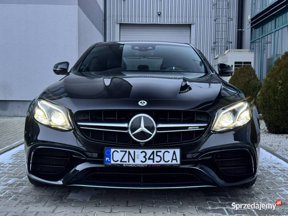 Mercedes E 63 AMG 63S 4 Matic Bezwypadkowy światła LED Mercedes-Benz
