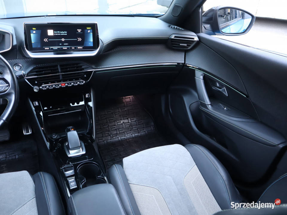 Peugeot e2008 50 kWh Katowice