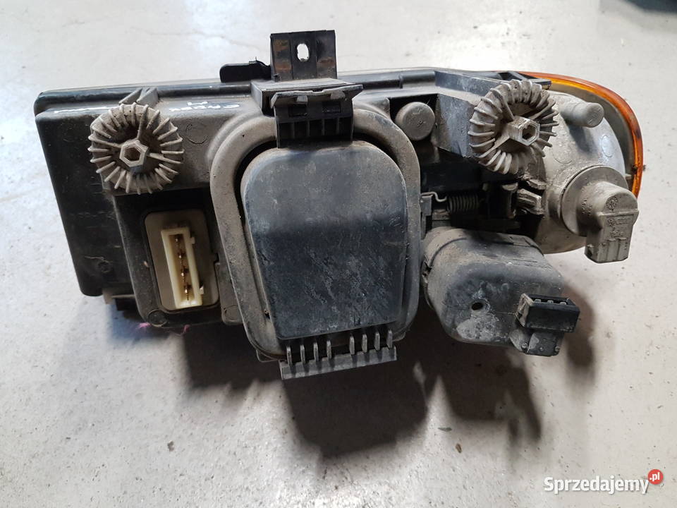 VW CADDY 1998 2000 REFLEKTOR LAMPA PRZEDNIA LEWA Turek sprzedam
