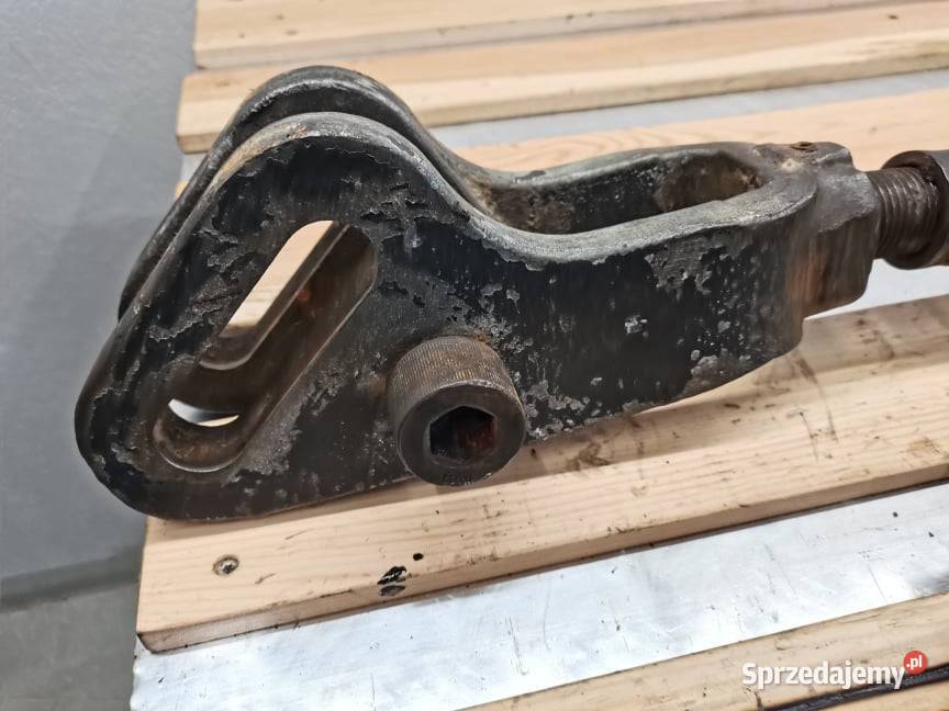 Deutzfahr 620 TTV Agrotron Ramiona pionowe Wilkowo