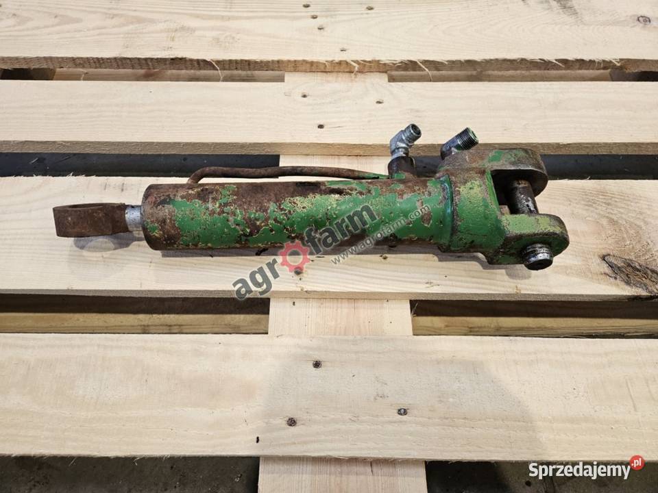Siłownik skrętu John Deere 7800 7700