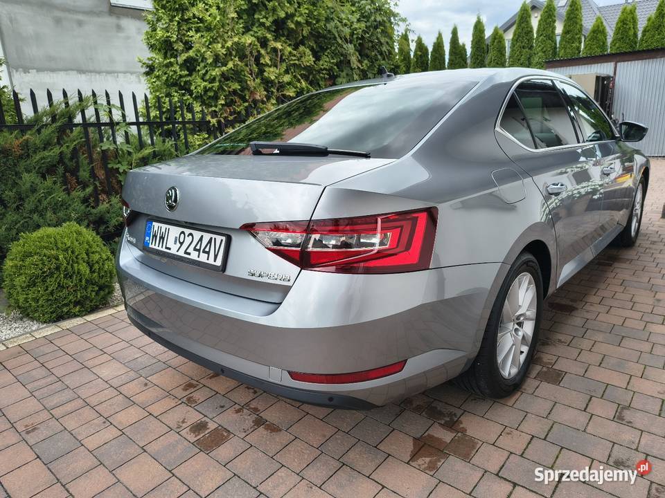 Sprzedamzamienię Superb 20 TDI nowy rozrząd olej 4/5 sprzedam