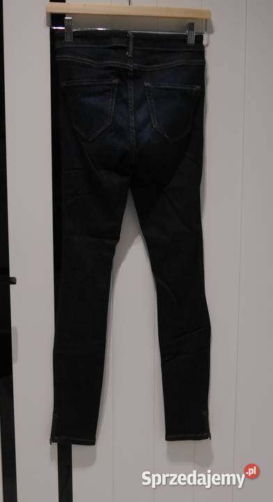 Hollister świetne spodnie rurki zameczki 34 XS Wrocław