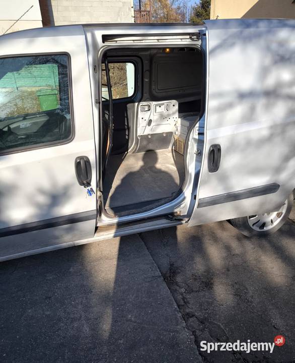 Fiat Doblo Maxi 14 L Diesel Rok produkcji 2011 dolnośląskie Strzegom sprzedam