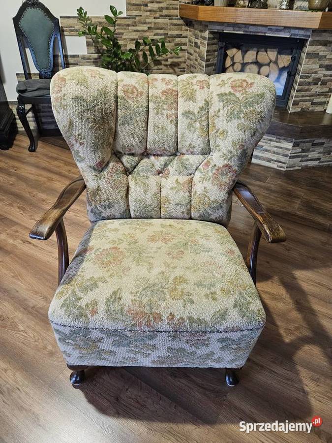 Sprzedam stylowy fotel Dobra
