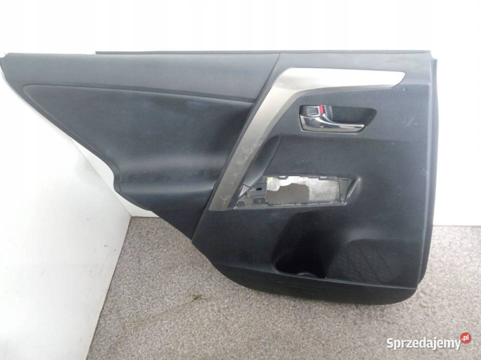 FOTELE KANAPA BOCZKI EUROPA KOMPLET Toyota RAV4