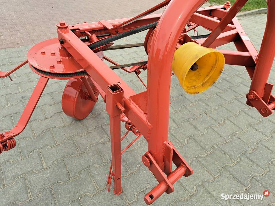 Przetrząsacz karuzelowy roztrząsacz Zgrabiarki i przetrząsacze Proszowice sprzedam